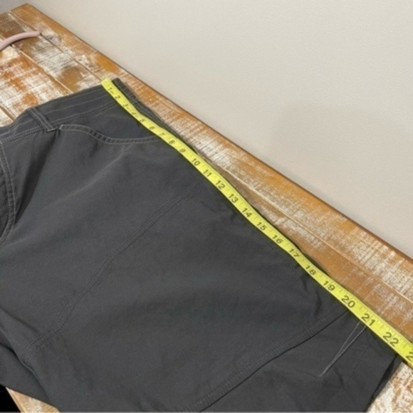 Kuhl Shorts Mens 38 Grey Hiking Outdoors Nylon Flex Fishing Stealth Relaxed - Picture 14 of 16